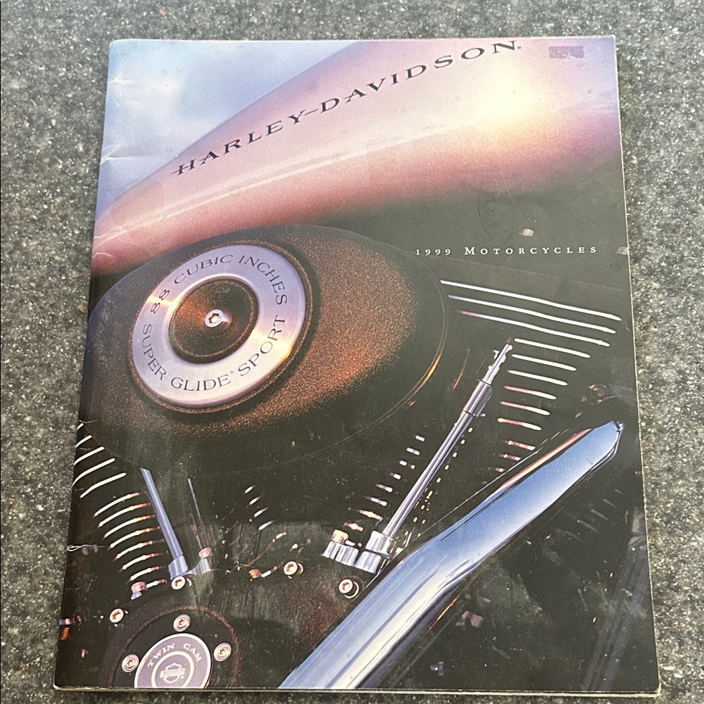 Harley-Davidson 1999 Super Glide Sport Brochure - Black and Silver